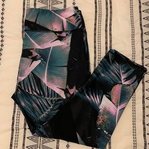 Fabletics Crop Leggings